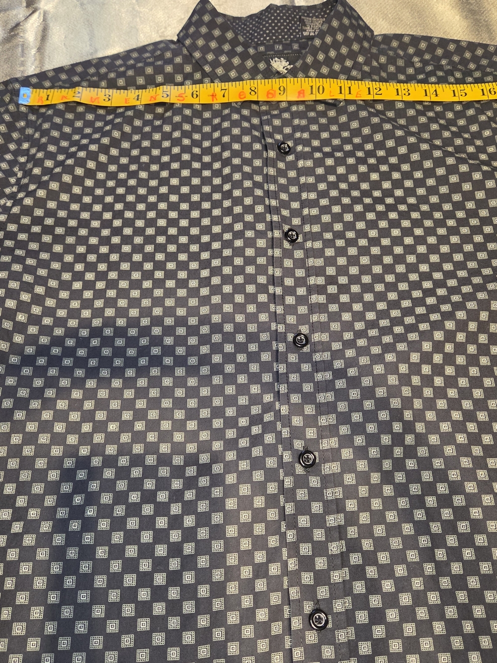 English Laundry Size L Men’s Black Geo Print Button-Up Shirt - Picture 10 of 10